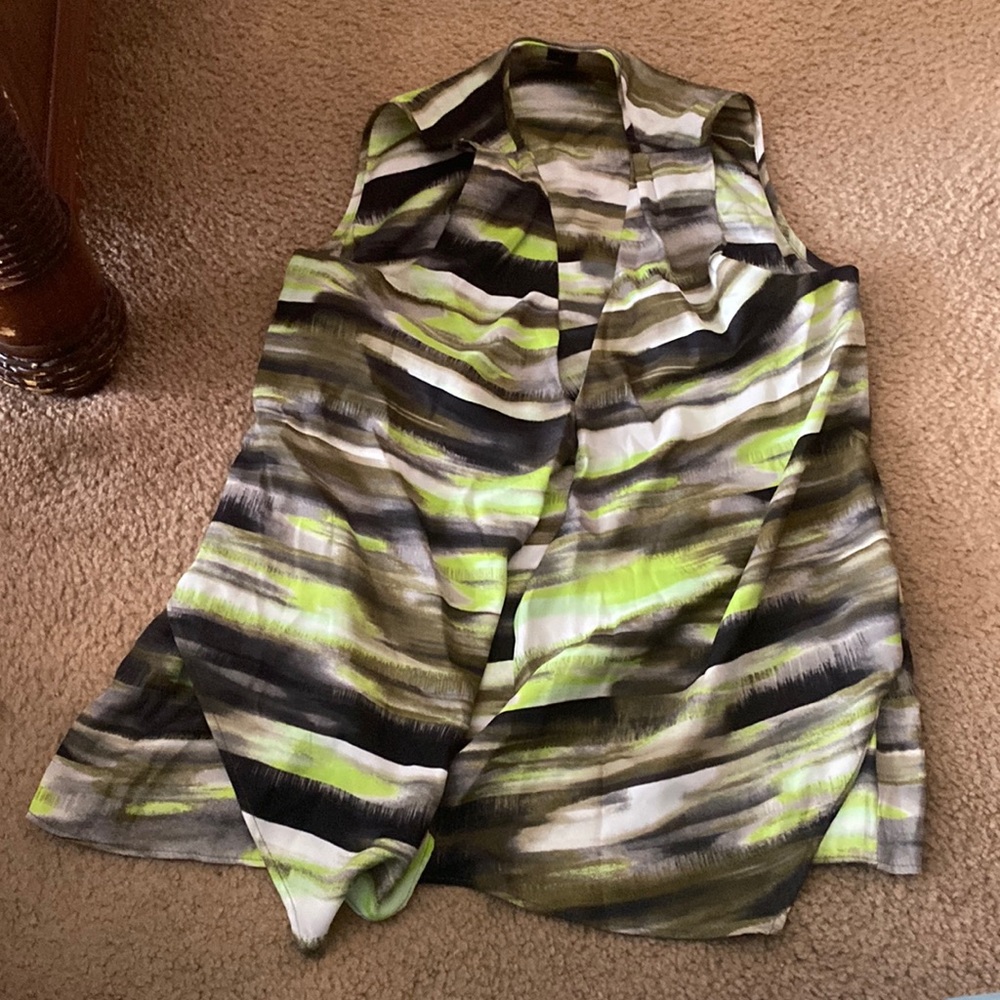 Sleeveless Blouse